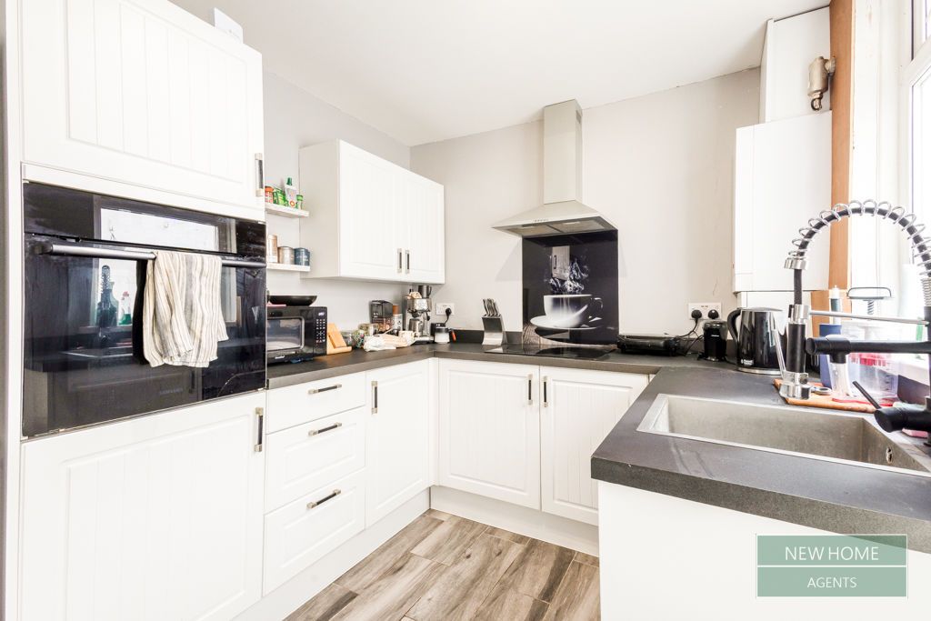 Property photo 2 of 18 Photo 4