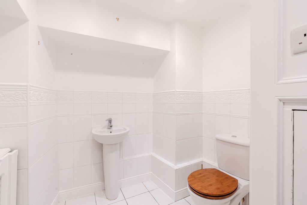 Additional image 20 of 2 bed maisonette for saleRepton Hall, Carriage Drive, Bristol BS10