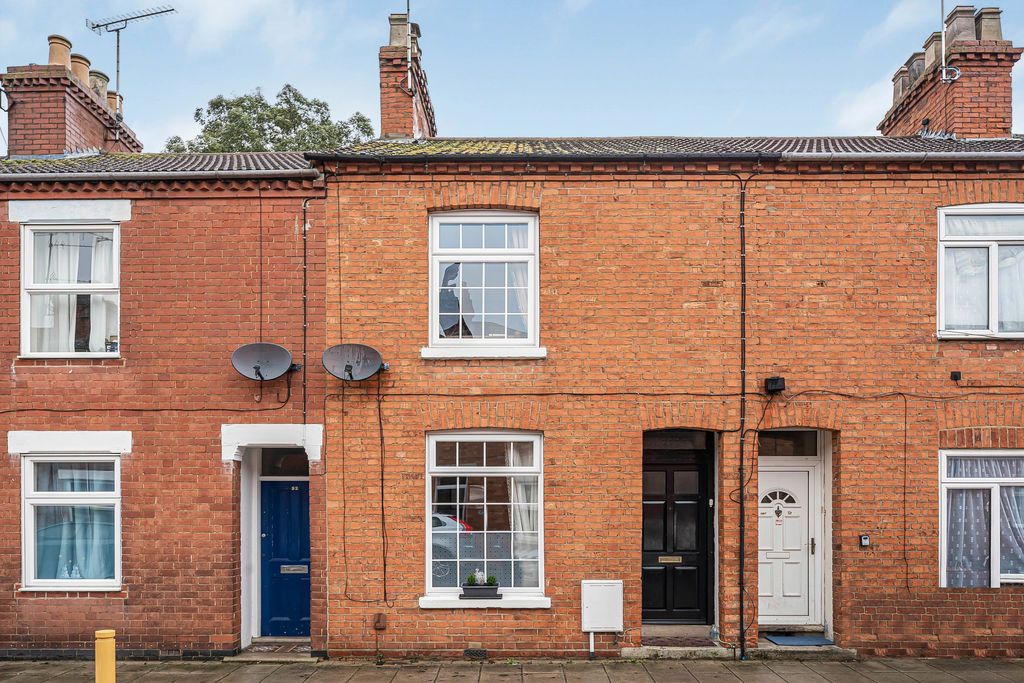 Property photo 1 of 9 Photo 1