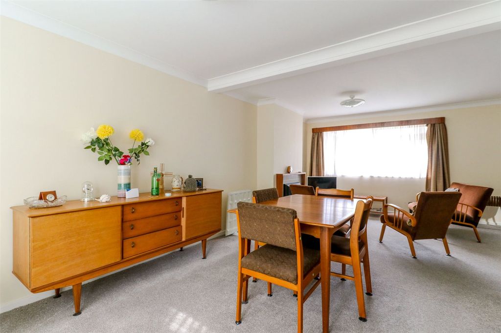Property photo 3 of 17 Picture No. 07