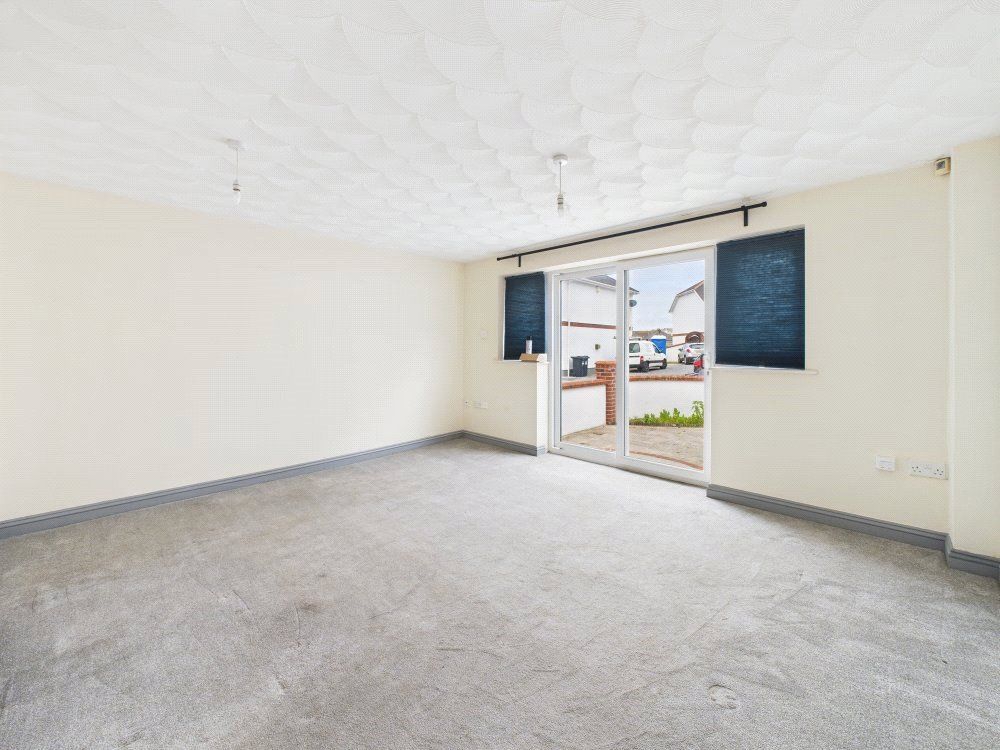 Property photo 3 of 13 Picture No. 01