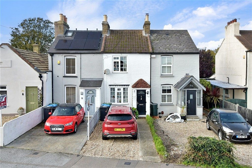 Property photo 2 of 9 External ...(Web)