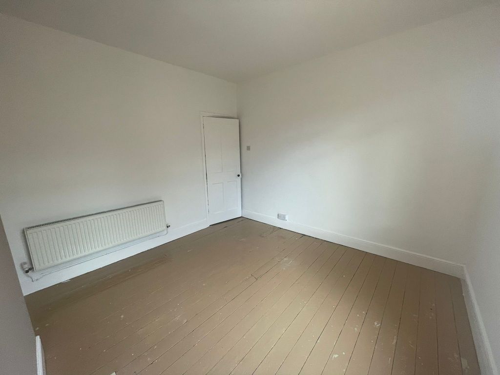 Property photo 2 of 9 Image