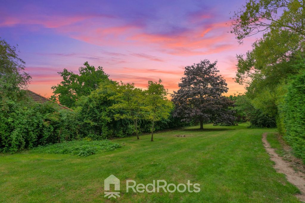 Property photo 2 of 46 3947973