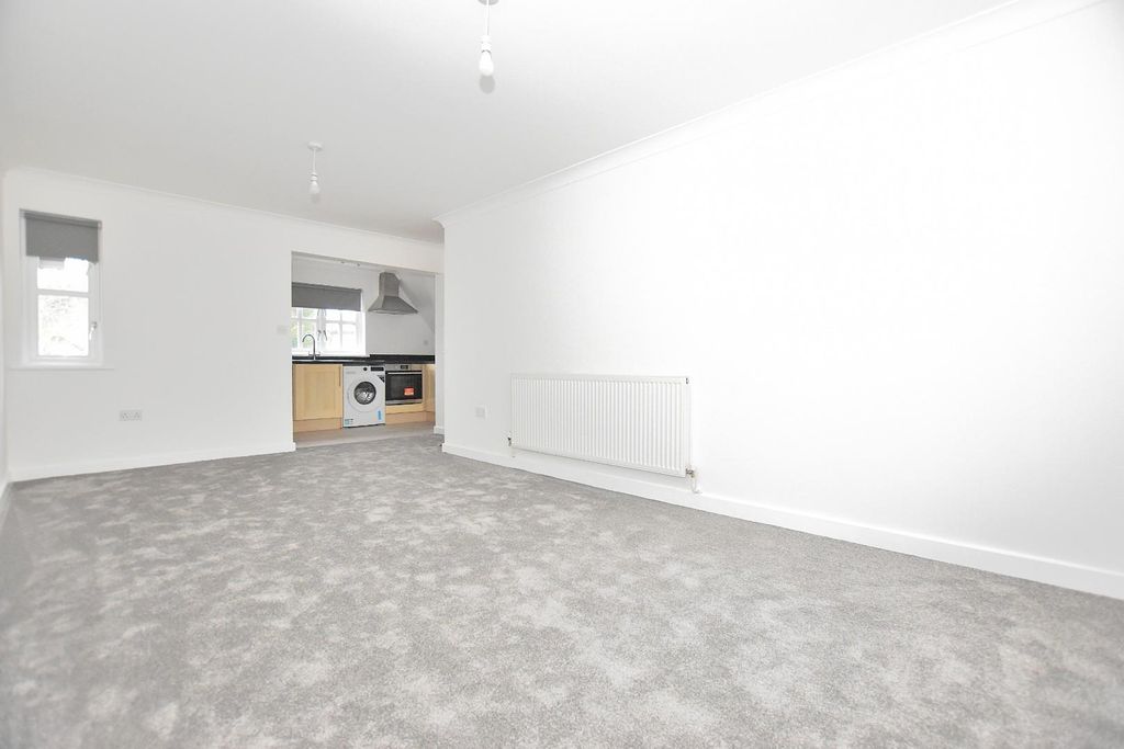 Property photo 2 of 7 Dsc_0075.Jpg