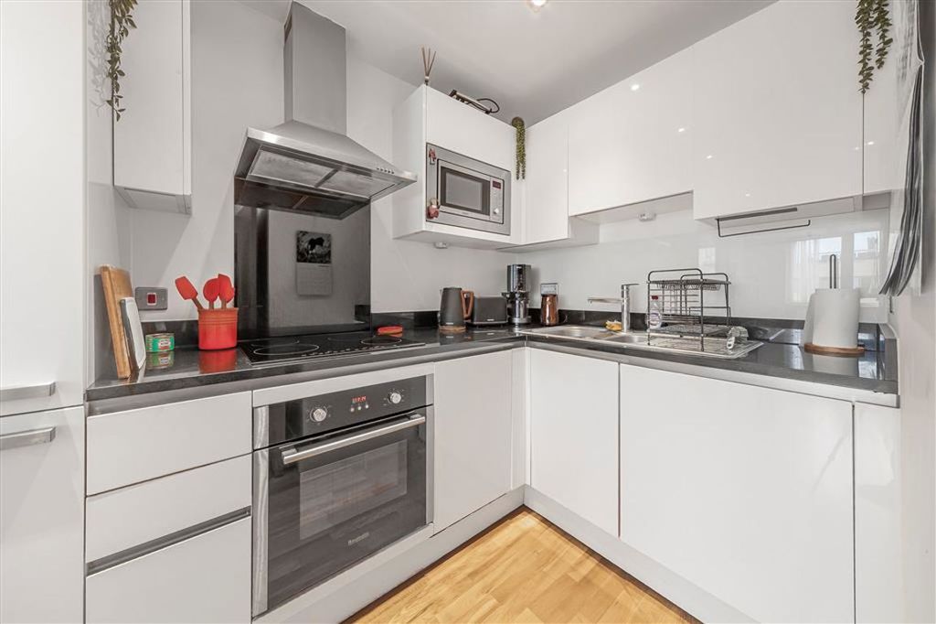 Property photo 2 of 5