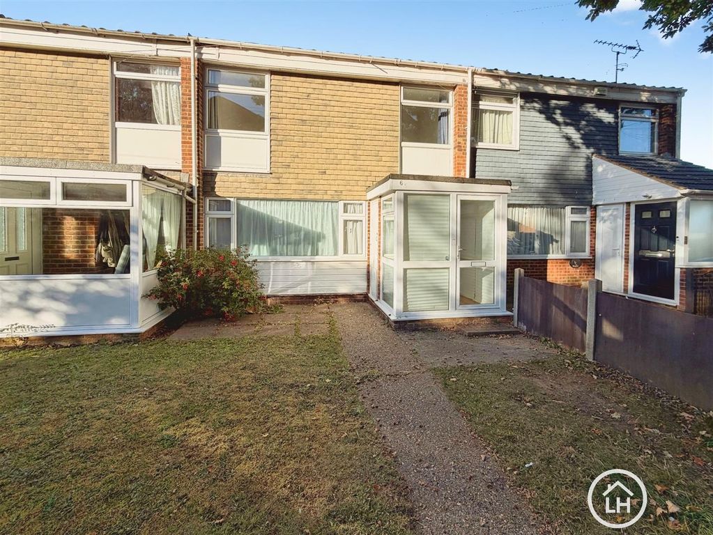 Property photo 1 of 12 External