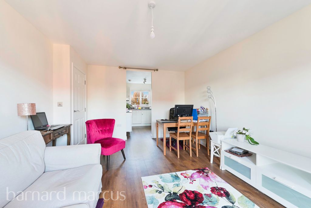 Property photo 3 of 8 Living Room