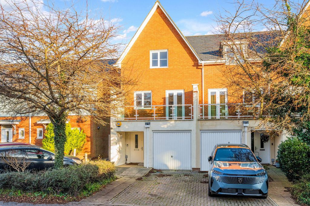 Property photo 1 of 25