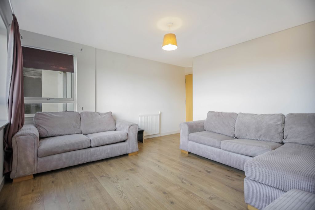 Property photo 3 of 10 Property Image 3