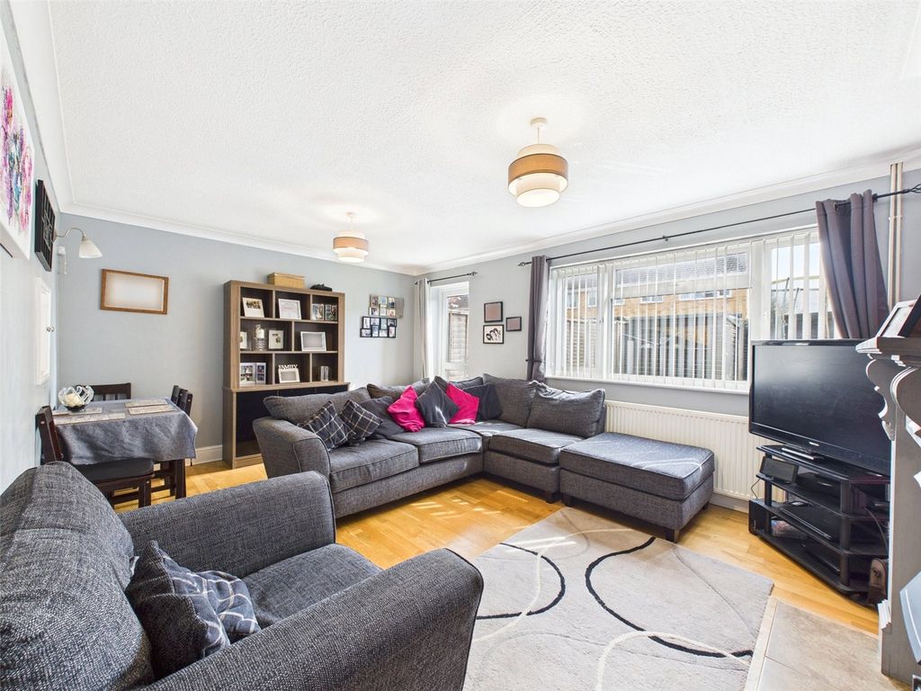 Property photo 2 of 11 Picture No. 07