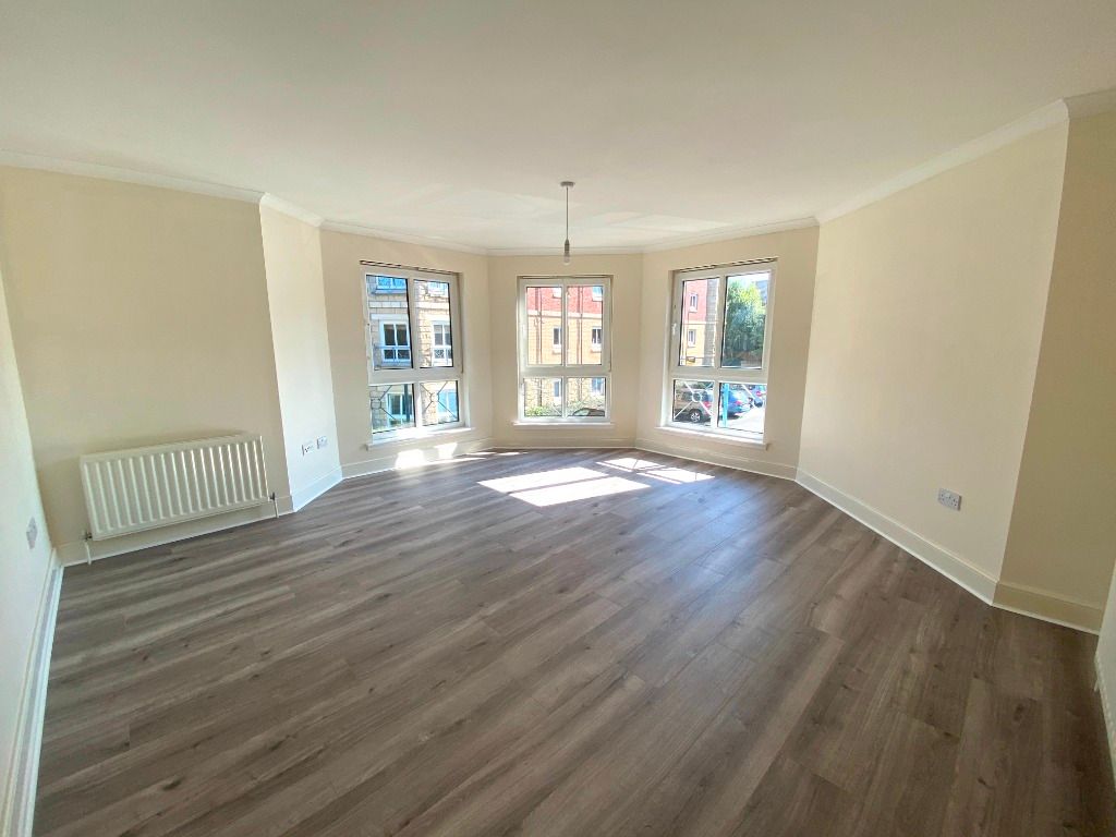 Property photo 2 of 9 Photo 2