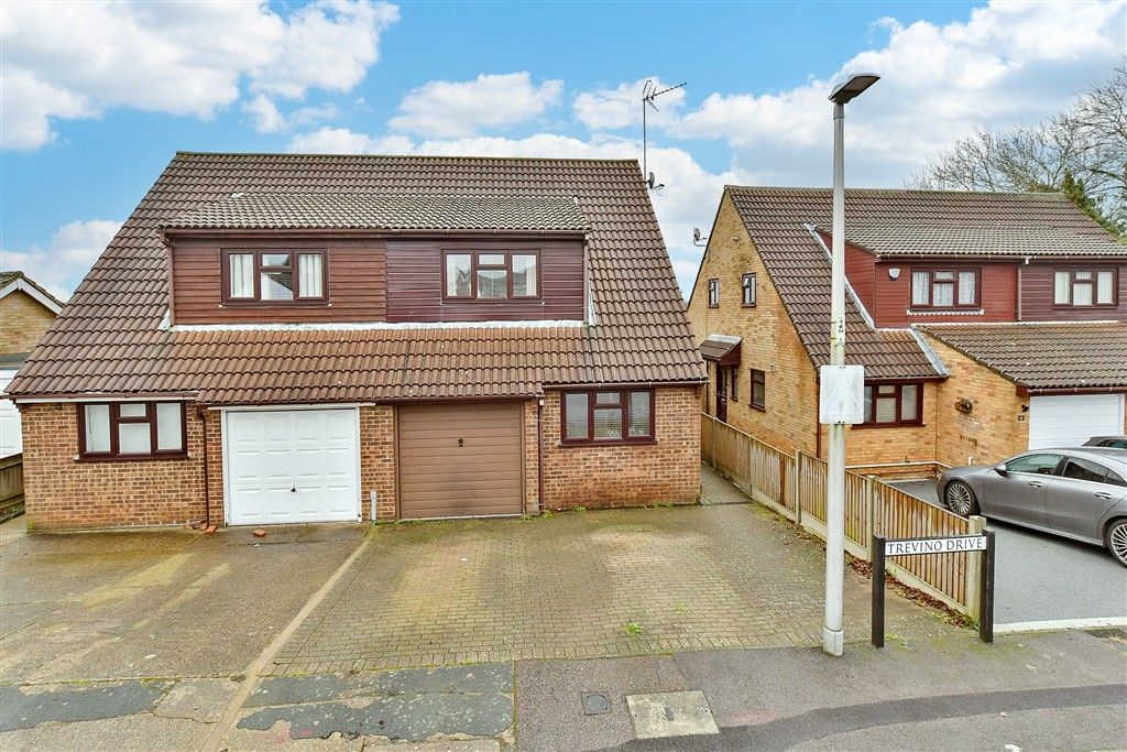 Property photo 1 of 14 External (Brochure)