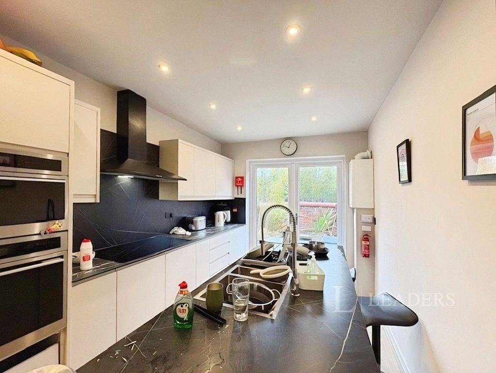 Property photo 3 of 12 Picture No. 03