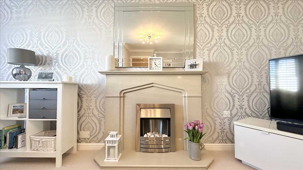 Property photo 3 of 29 Living Room