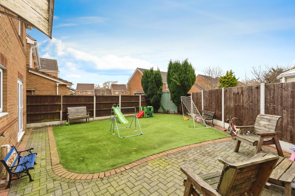 Property photo 2 of 17 Photography