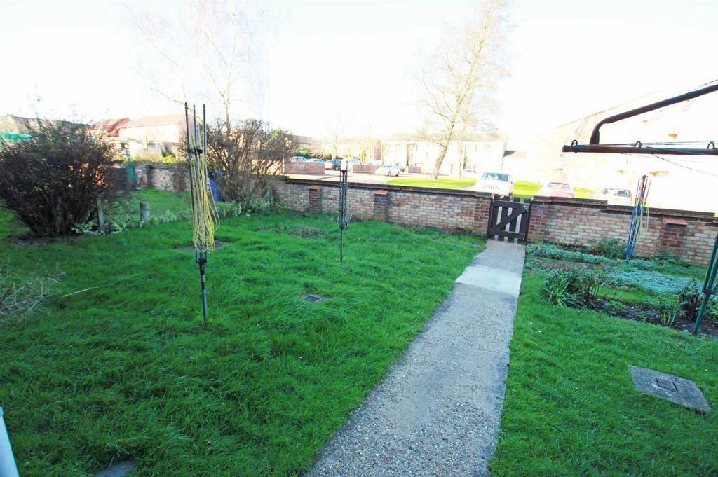 Property photo 2 of 5 Garden-Area.Jpg