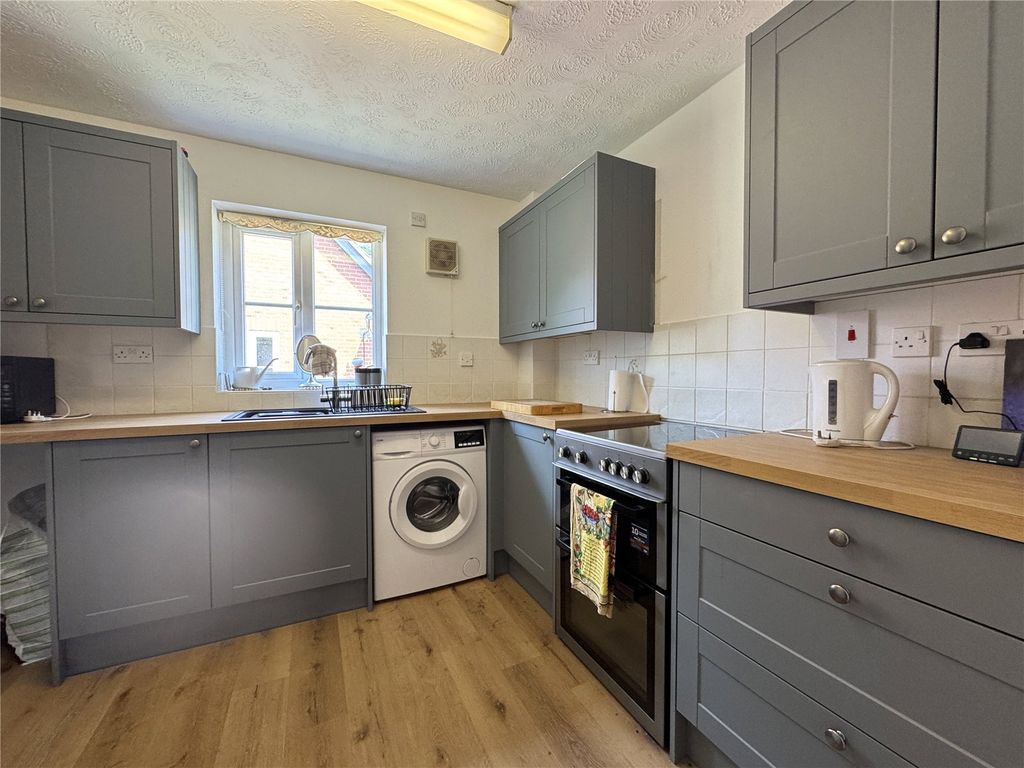 Property photo 2 of 17 Picture No. 02
