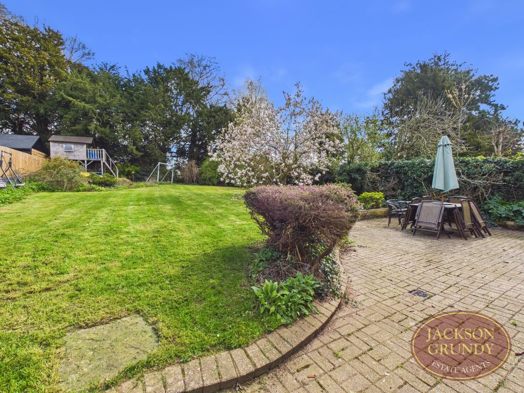 Property photo 2 of 15 Photo 2