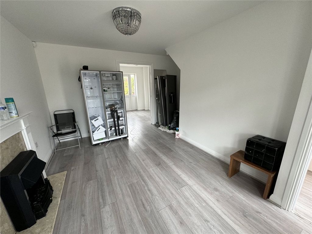 Property photo 3 of 12 Picture No. 07