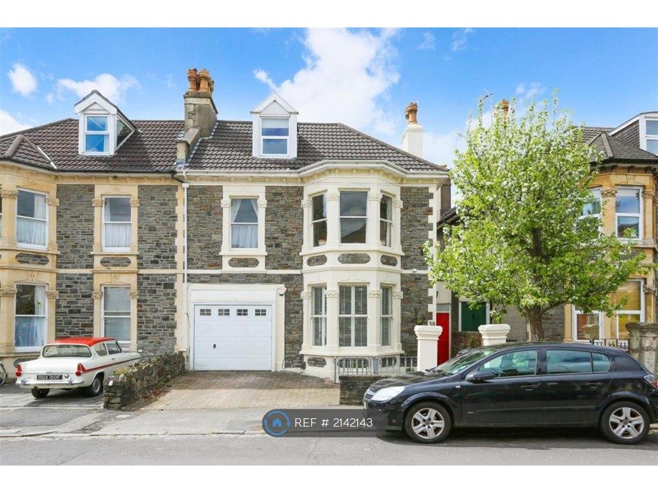 Property photo 1 of 25