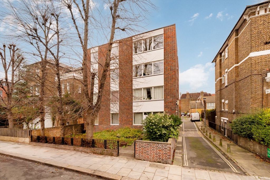 Property photo 1 of 5