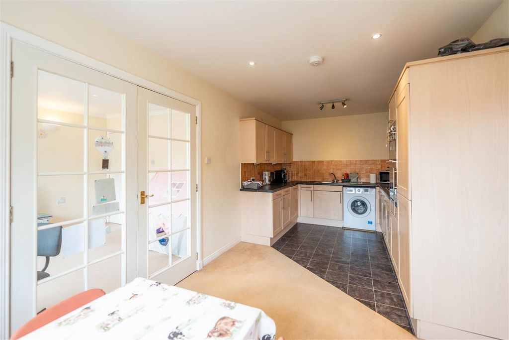 Property photo 3 of 18 Dsc03482-Hdr.Jpg