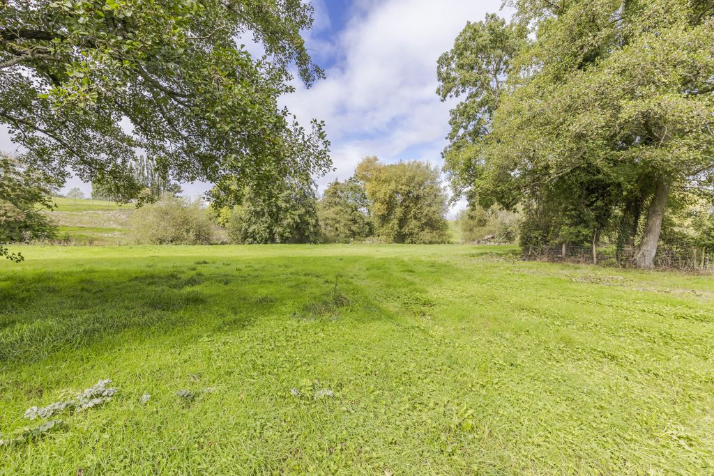 Property photo 2 of 18 Plot1.-2
