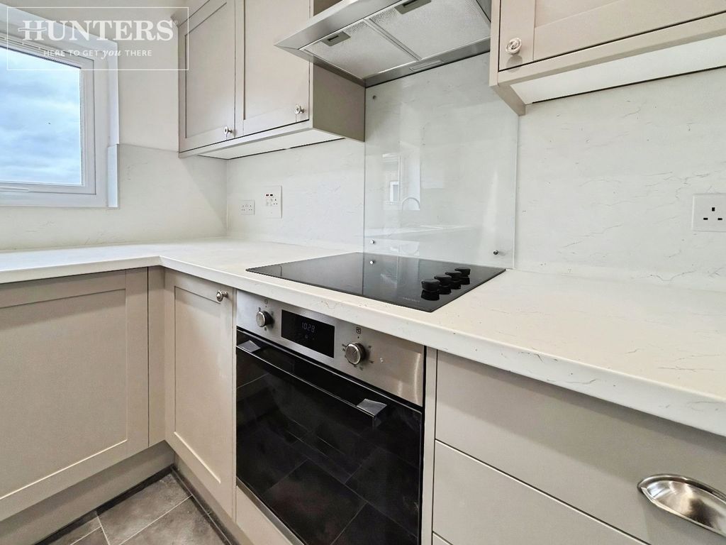 Property photo 3 of 9 Pbox-Img.Jpeg