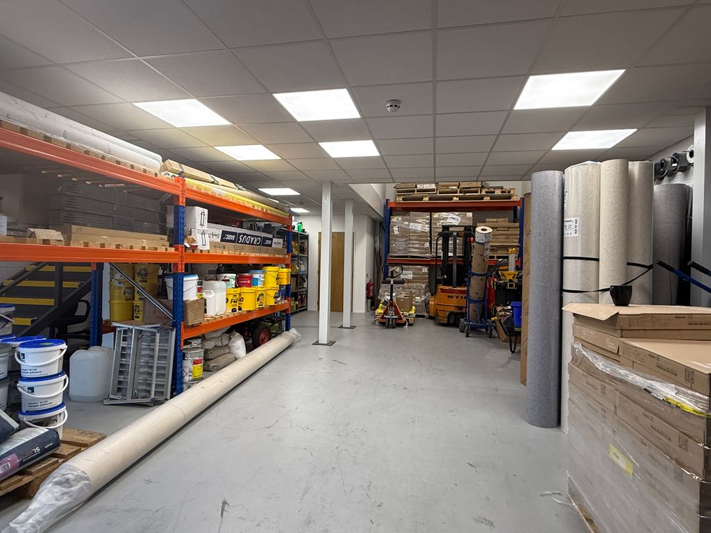 Property photo 2 of 4