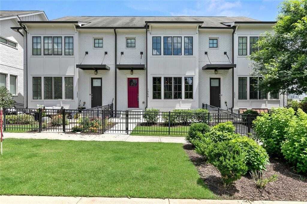 Property photo 1 of 31