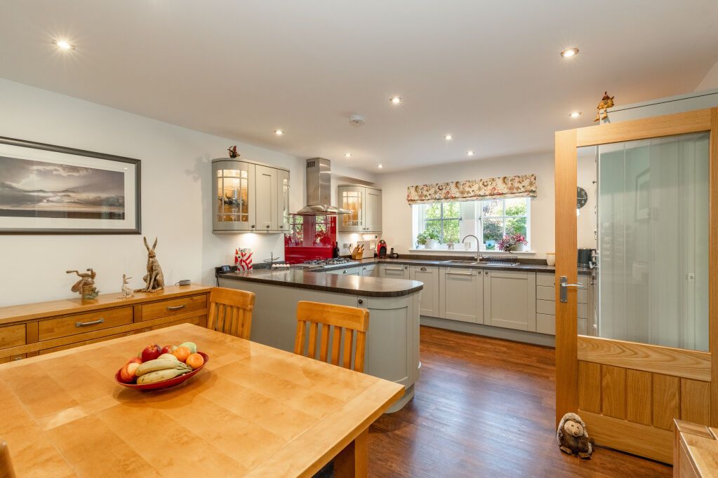 Property photo 2 of 18 Kitchen/Diner