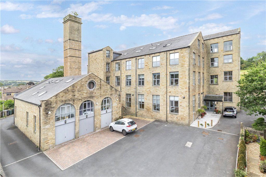 Property photo 1 of 9 Burnside