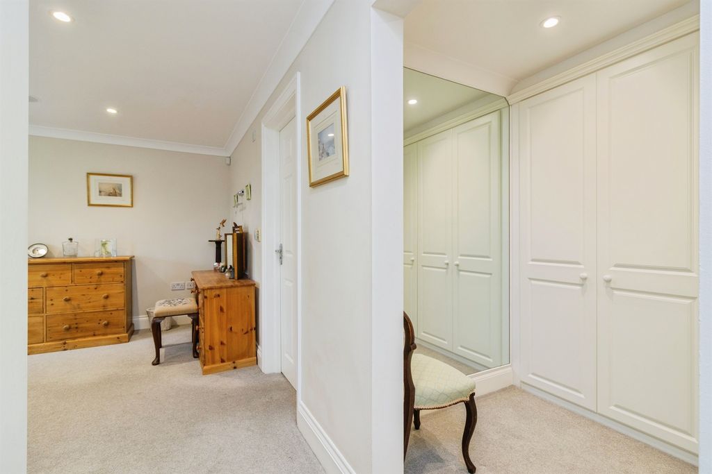 Additional image 17 of 4 bed detached house for salePetroc Drive, Newton Abbot TQ12