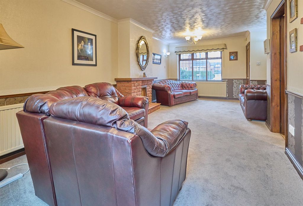 Property photo 3 of 20 _Aster Way  15.Jpg