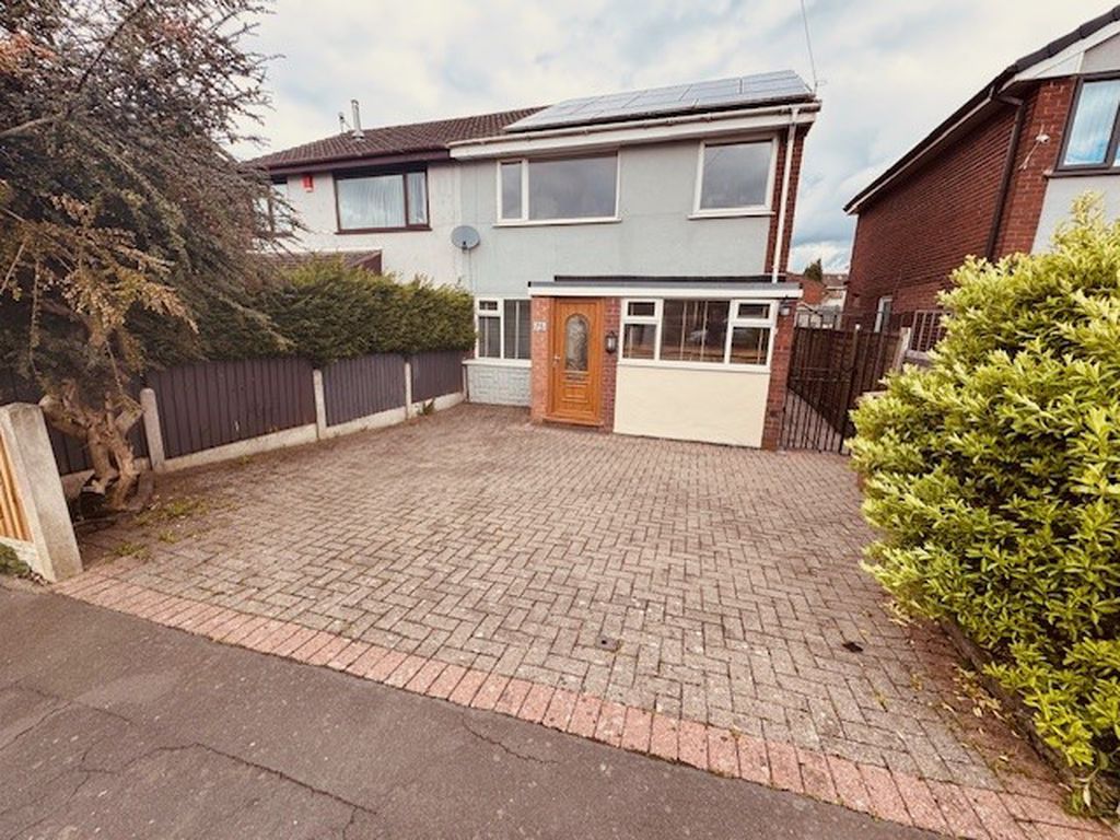 Property photo 2 of 28 External