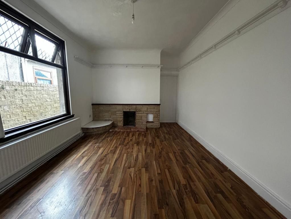 Additional image 6 of 3 bed terraced house to rentTrinity Road, Llanelli SA15