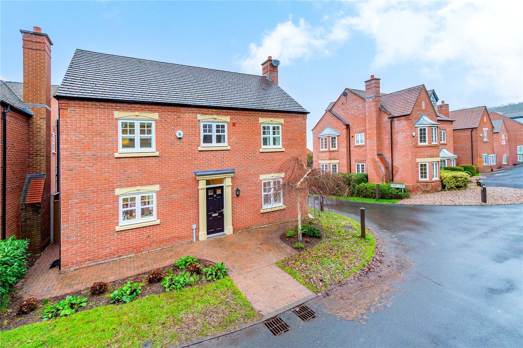 Property photo 1 of 45 Picture No. 22