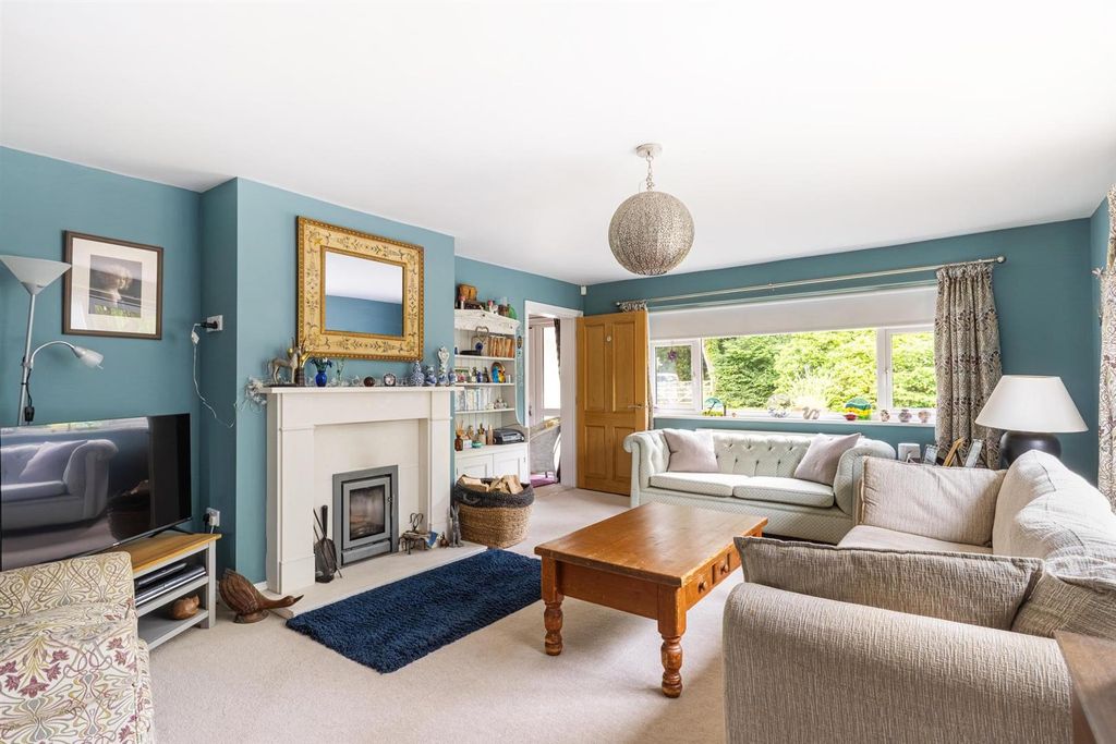 Property photo 2 of 21 010A3251-Hdr.Jpg