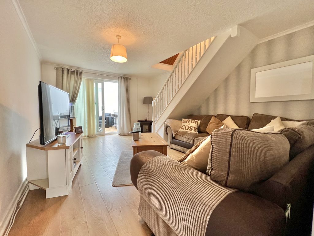 Property photo 1 of 12 Excellent Access For M4