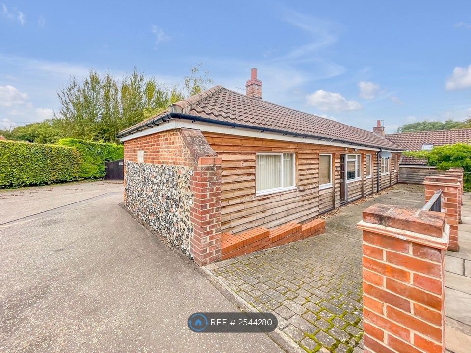 Property photo 2 of 11