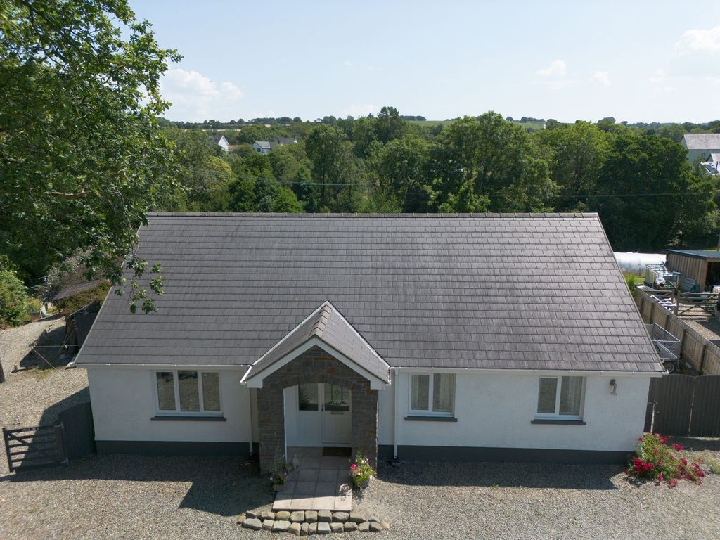 Property photo 1 of 53