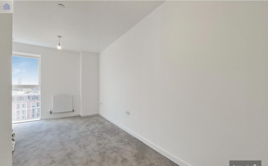 Property photo 3 of 14 47T4.Png