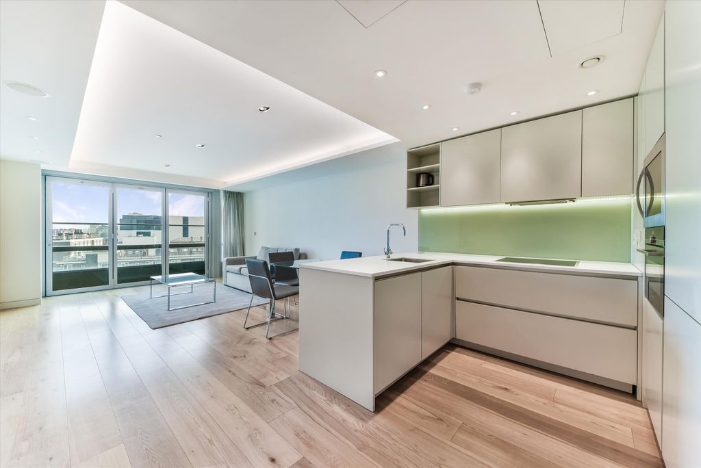 Property photo 2 of 20 Image