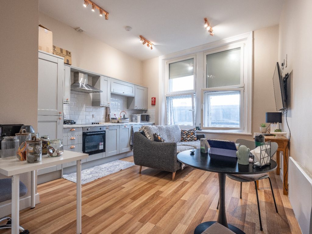Property photo 1 of 4 4638070