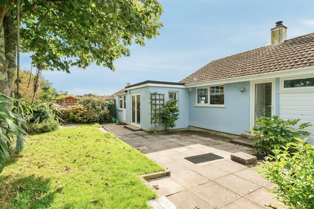 Property photo 2 of 25 4858082