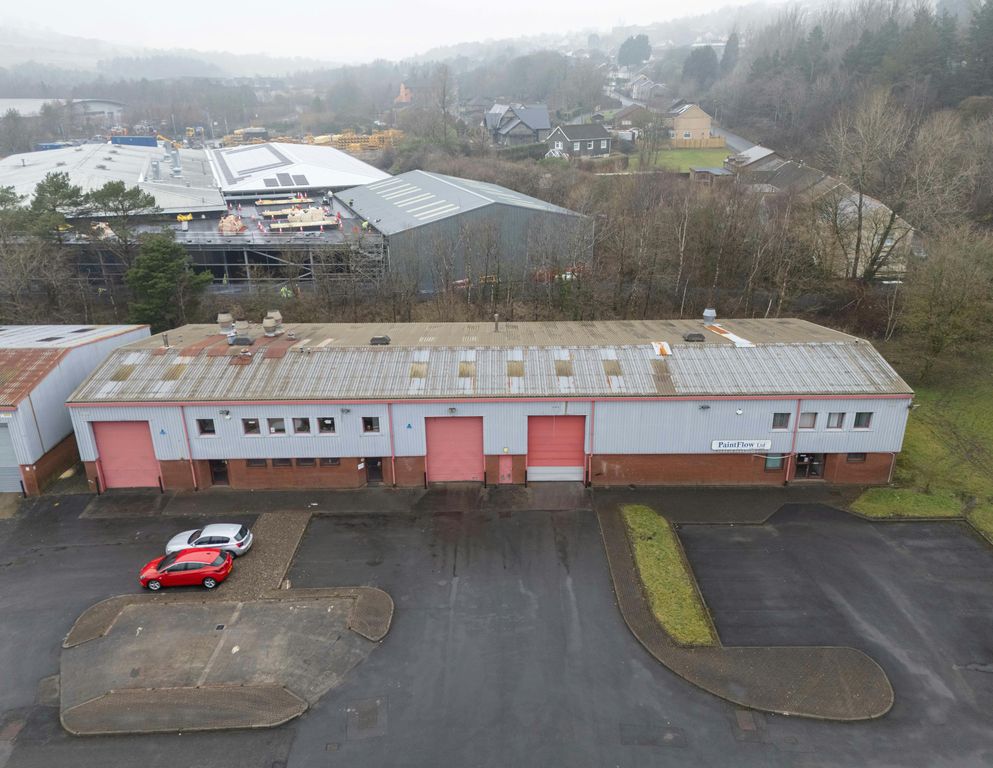 Property photo 2 of 12 Units 13-18 Abertillery Overalls 17.Jpg