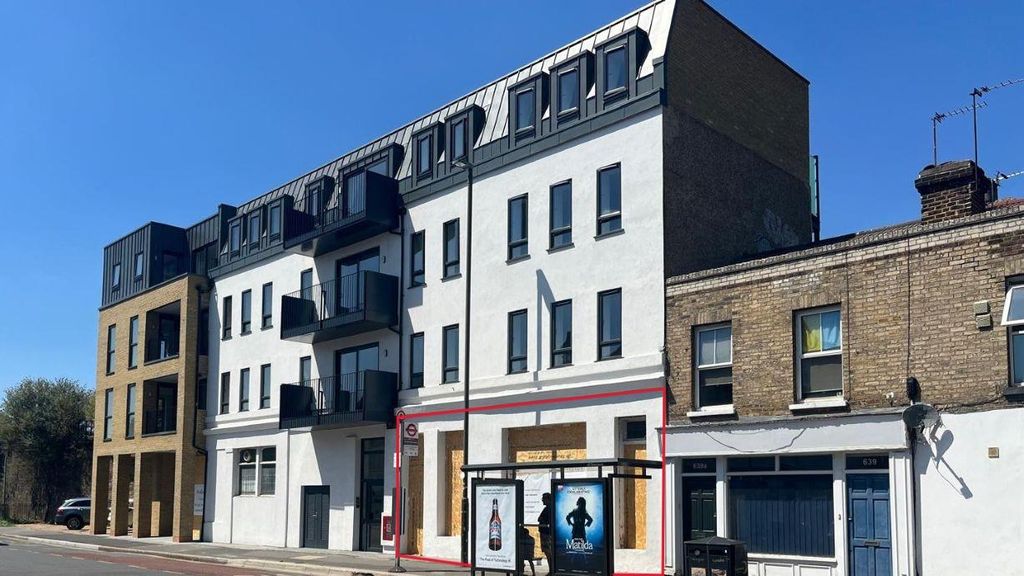 Property photo 1 of 2