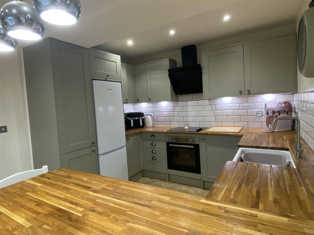 Property photo 3 of 30 Img_7666.Jpeg