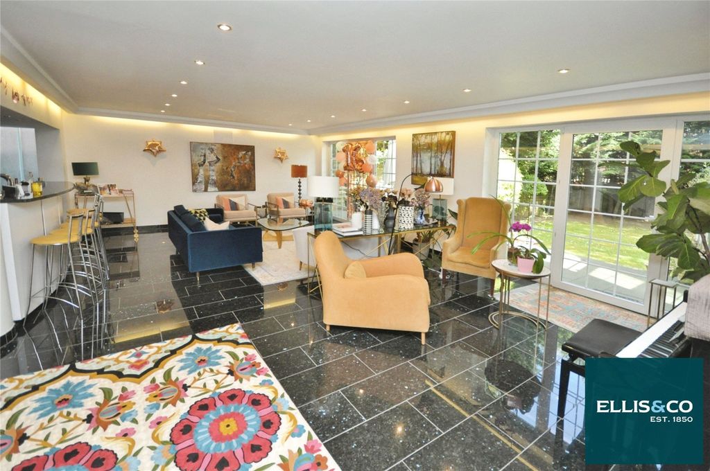 Property photo 1 of 21 Picture No. 75